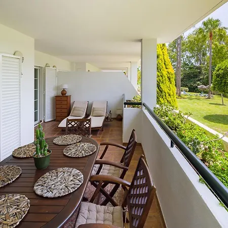 Apartment Next To Puente Newly Done Modern Style 5 Star Luxury *