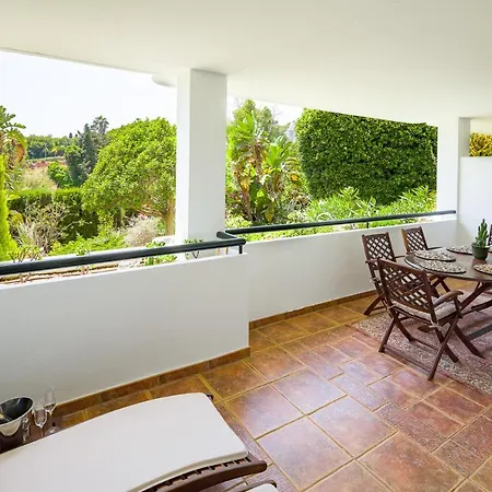 Next To Puente Newly Done Modern Style 5 Star Luxury Apartment